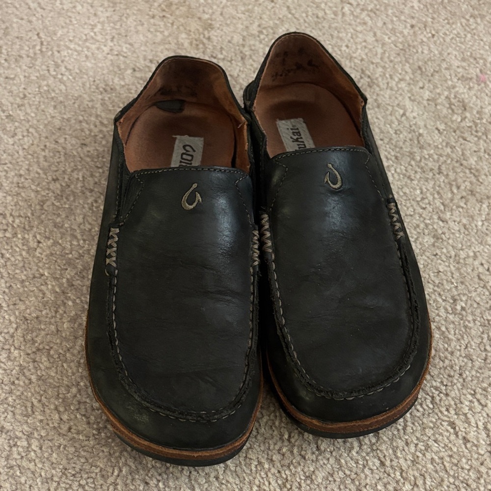 OluKai Moloa Men's Dark Leather Slip-Ons 8.5